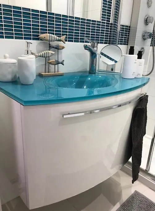 شقة Apartamento Con Impresionantes Vistas Y Piscina أذيخي