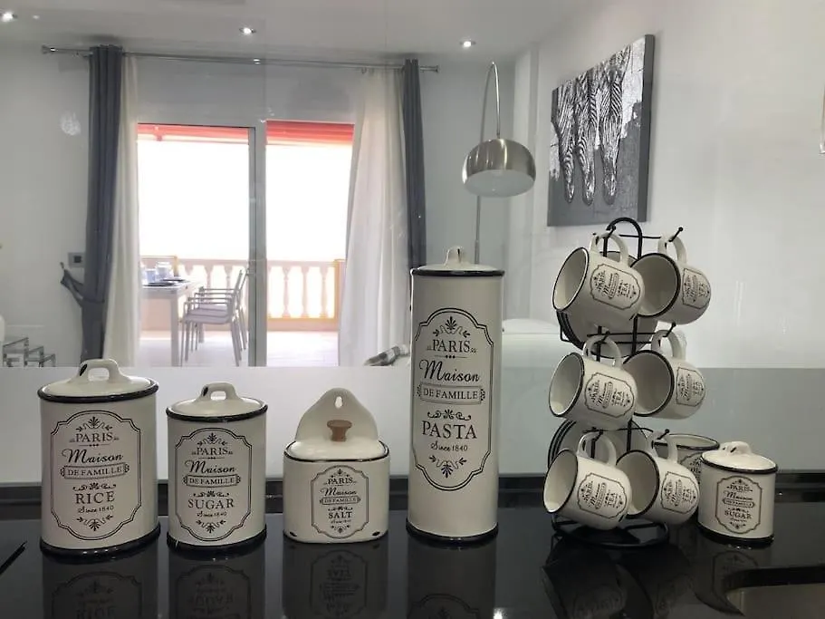 شقة Apartamento Con Impresionantes Vistas Y Piscina أذيخي