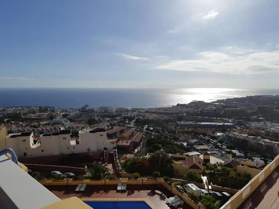 شقة Apartamento Con Impresionantes Vistas Y Piscina أذيخي