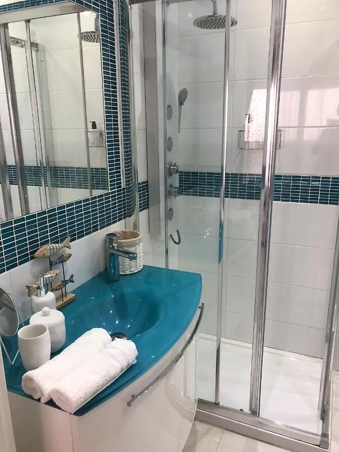 Apartamento Con Impresionantes Vistas Y Piscina أذيخي 0*,