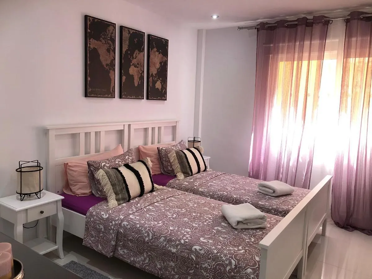Apartamento Con Impresionantes Vistas Y Piscina أذيخي 0*,