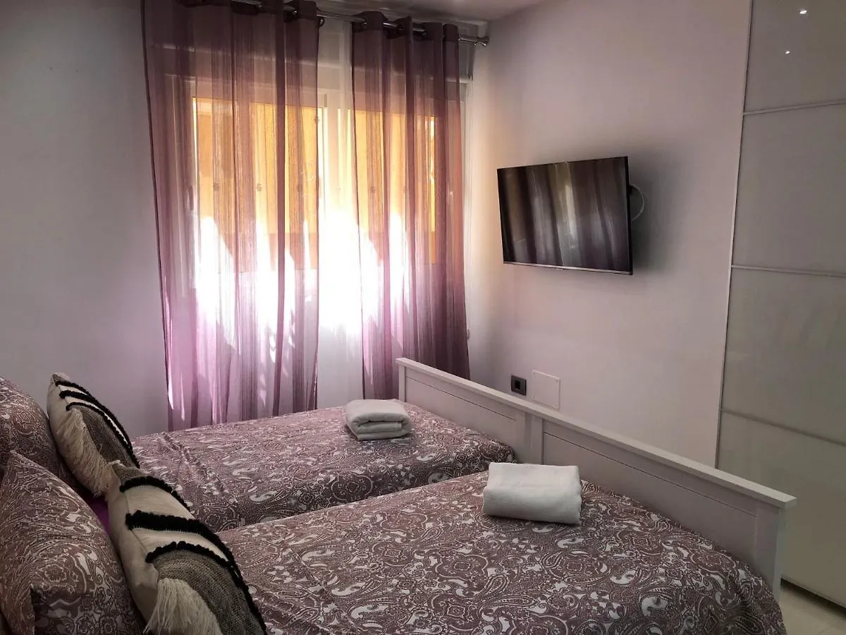 Apartamento Con Impresionantes Vistas Y Piscina أذيخي 0*,