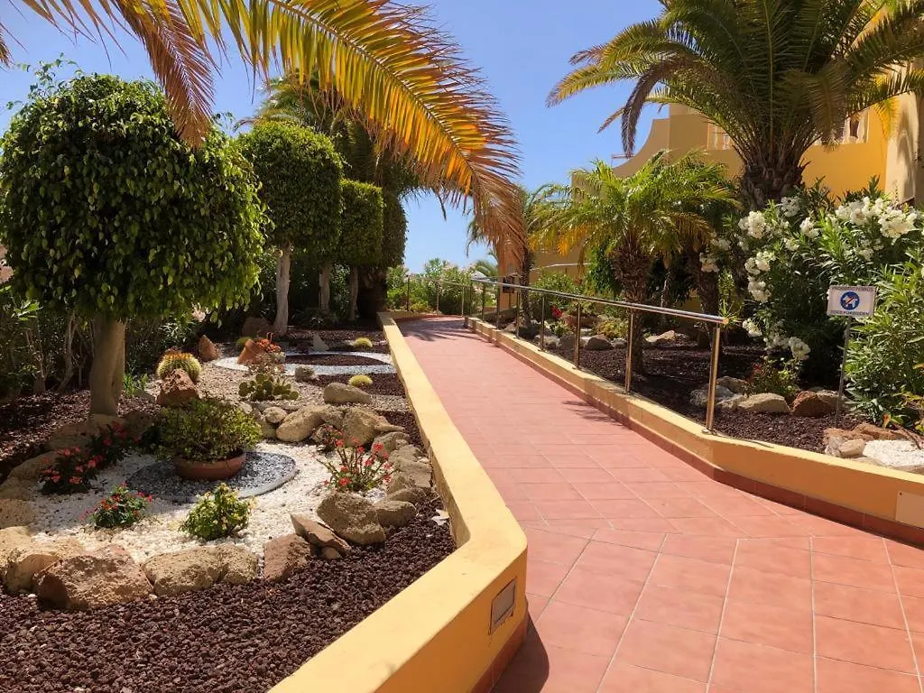 شقة Apartamento Con Impresionantes Vistas Y Piscina أذيخي إسبانيا